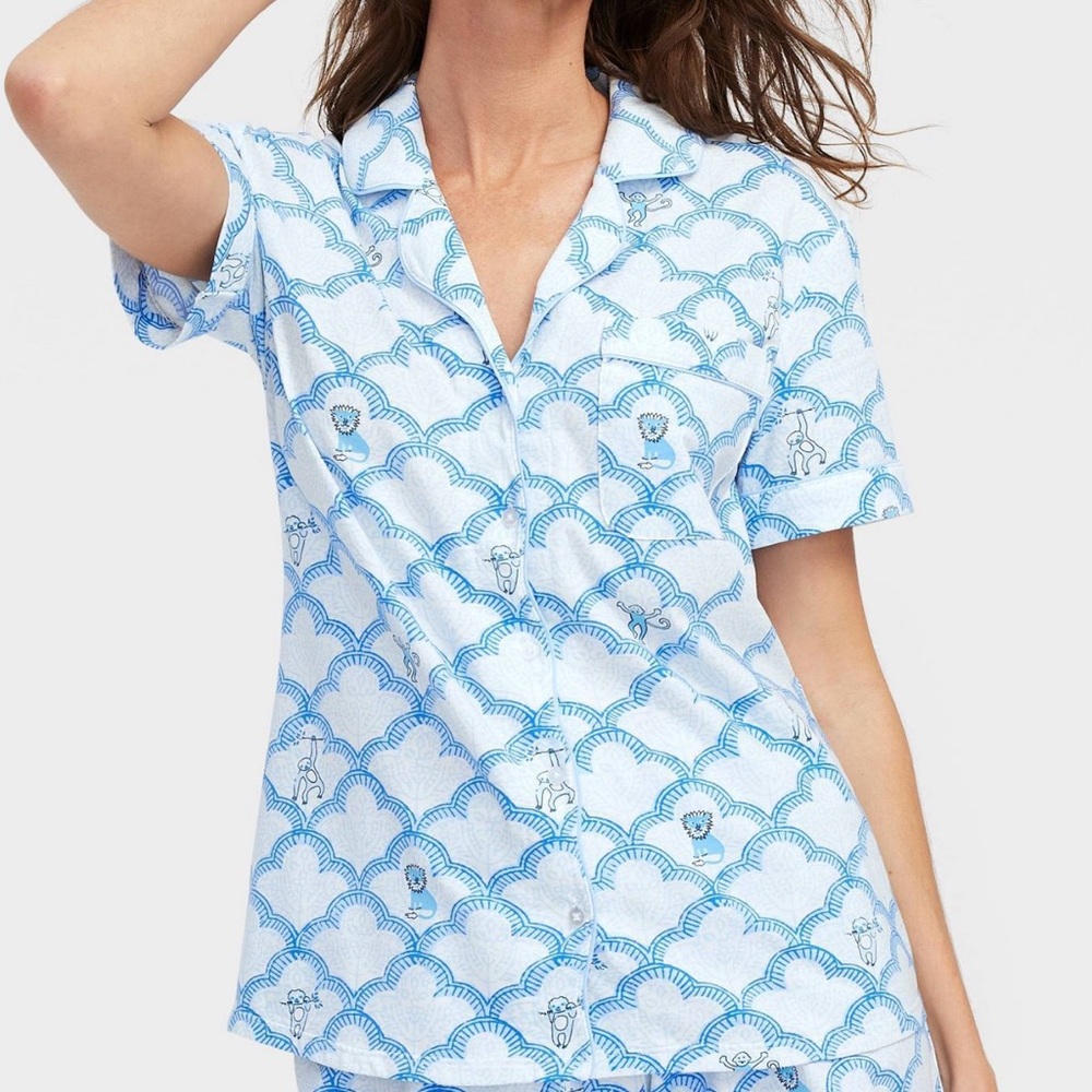Roller Rabbit X Target Blue and White Patterned trellis size S